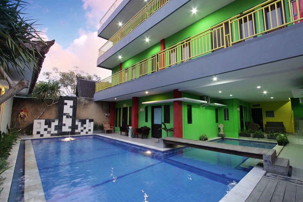 Green Villas Hotel And Spa Кута Екстериор снимка